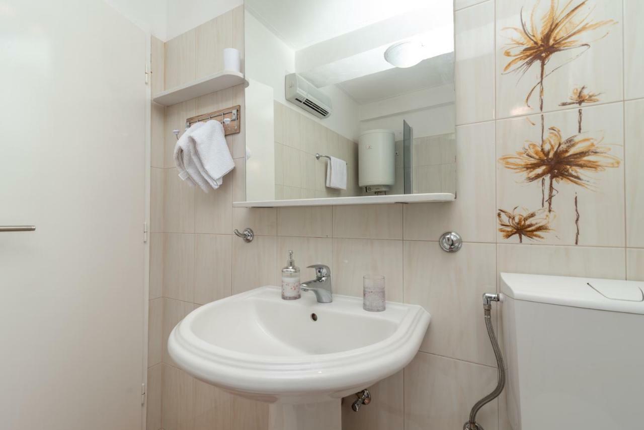 Apartment Dinka Трогир Экстерьер фото