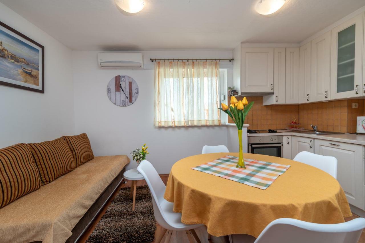 Apartment Dinka Трогир Экстерьер фото
