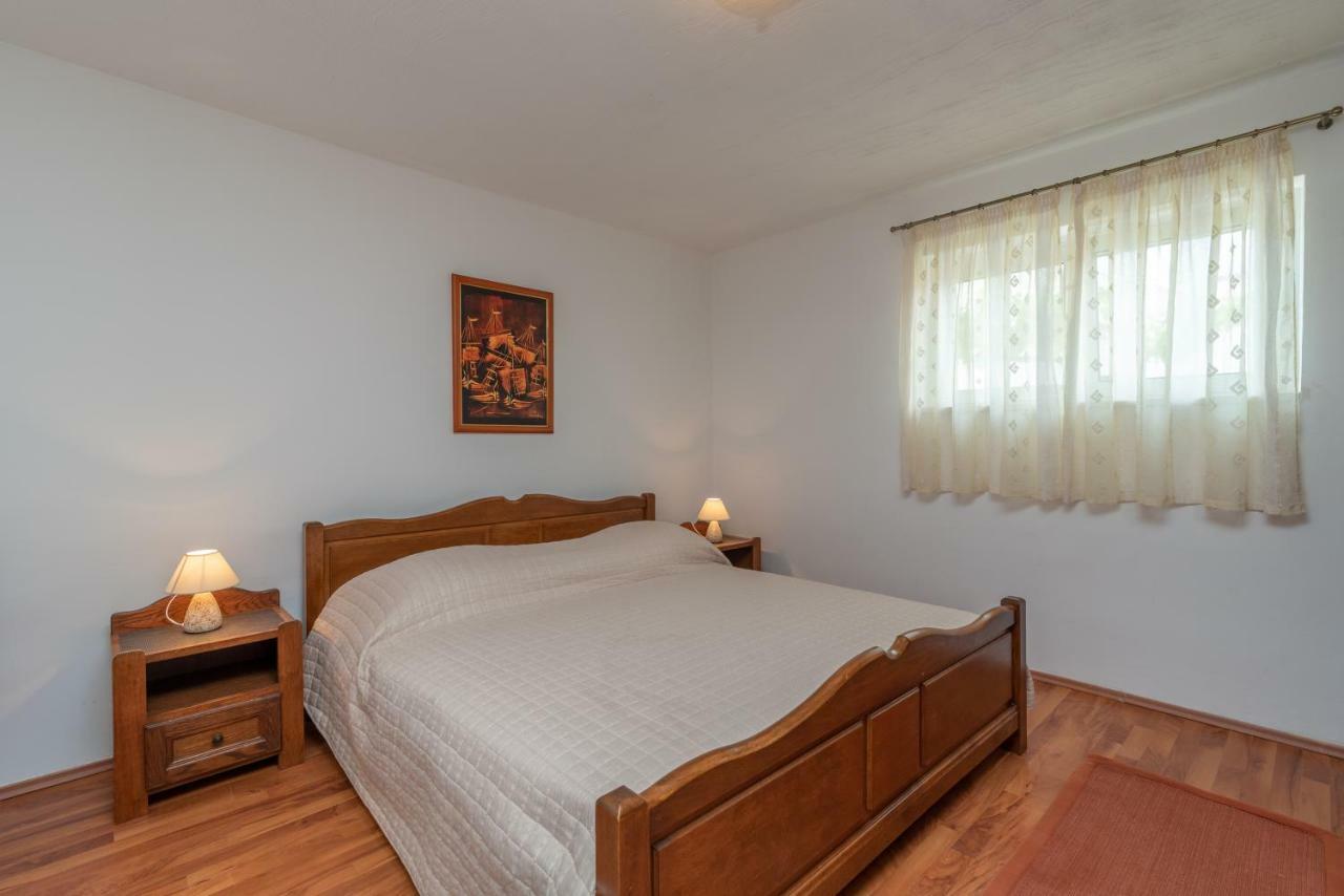 Apartment Dinka Трогир Экстерьер фото