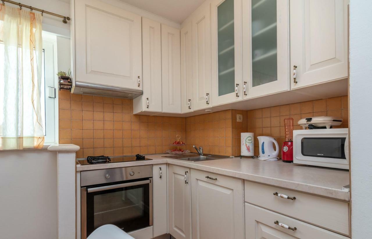 Apartment Dinka Трогир Экстерьер фото