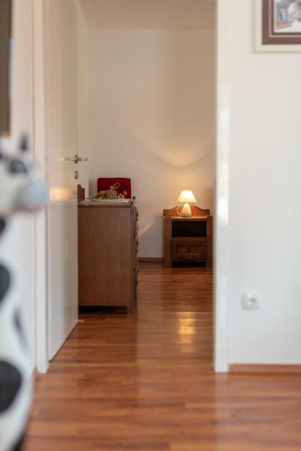 Apartment Dinka Трогир Экстерьер фото